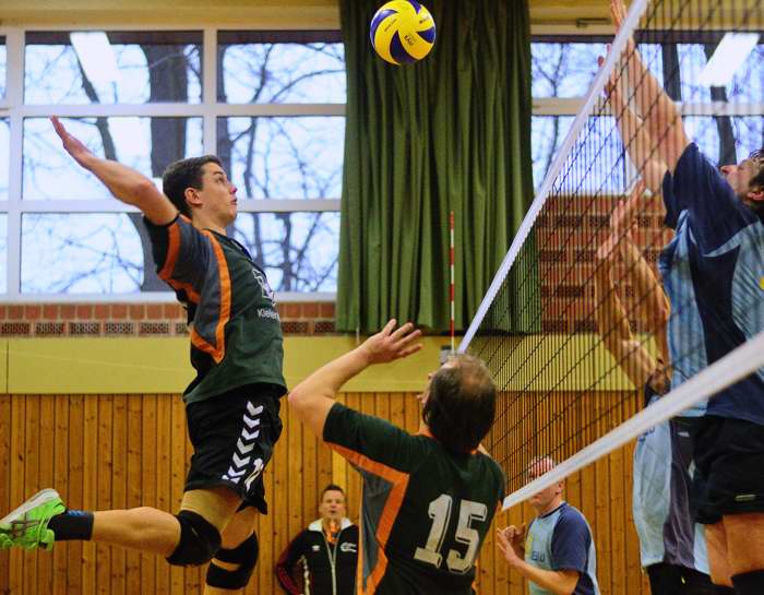 Volleyball 1. Herren Wattenbek gegen Heide und TuS Kiel 