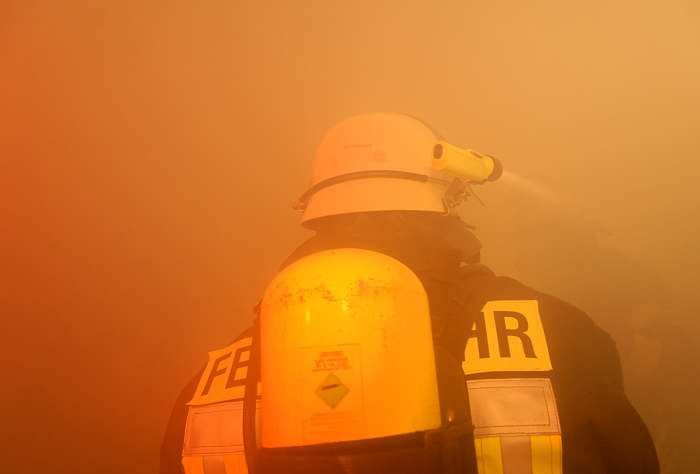 Atemschutzgeräteträger der Feuerwehren des Amt Bordesholm üben