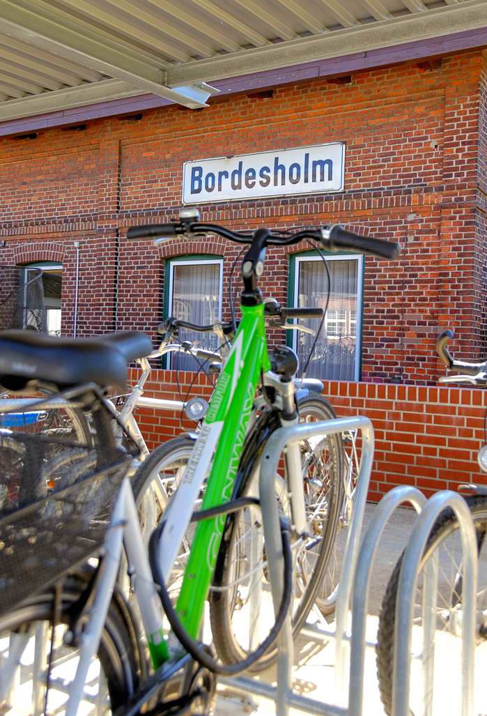 Fahrradstellplätze am Bahnhof